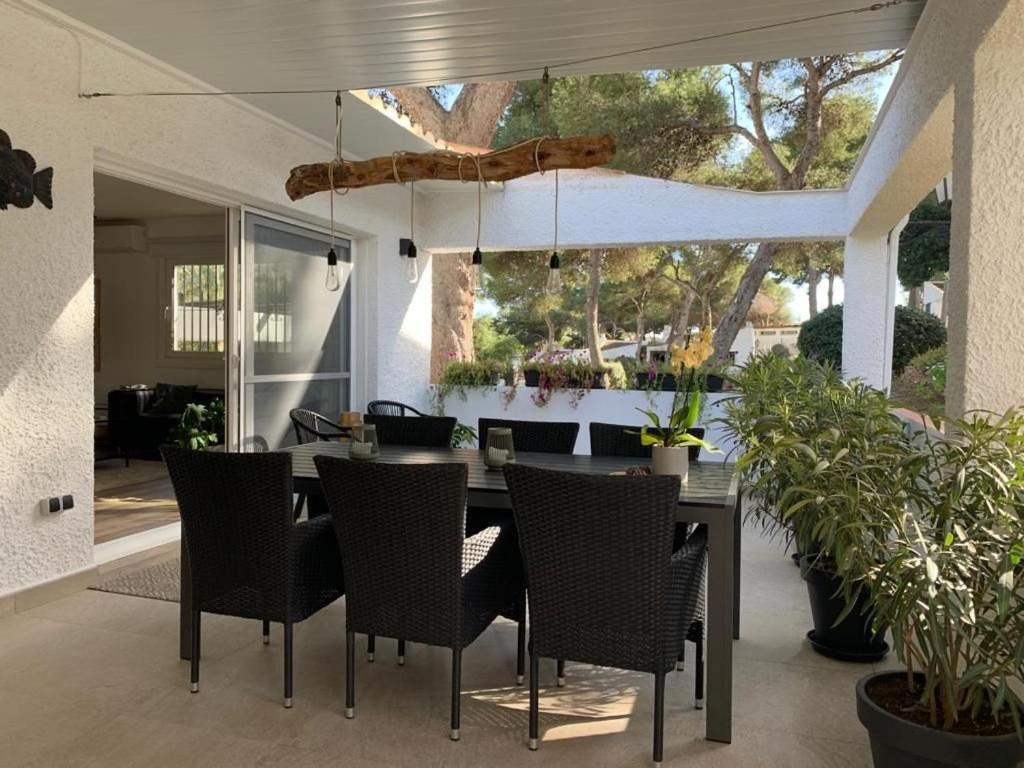 Bungalow With Large Terrace In A Quiet Park - Beach Nearby Sitio de Calahonda Kültér fotó